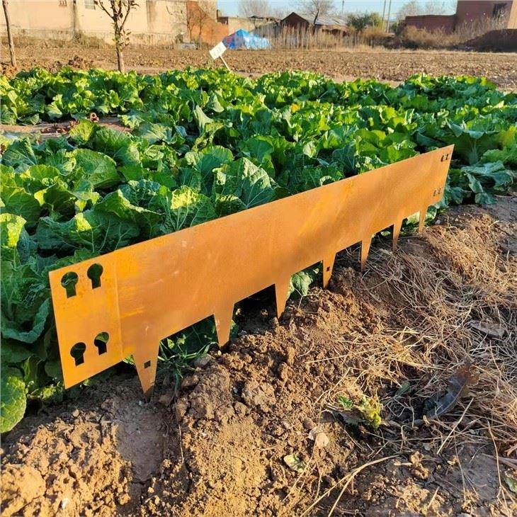 Fence Garden Edging