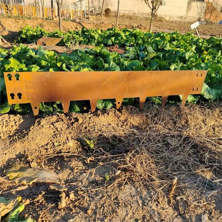 Vejos krašto montavimo metalinis apvadas