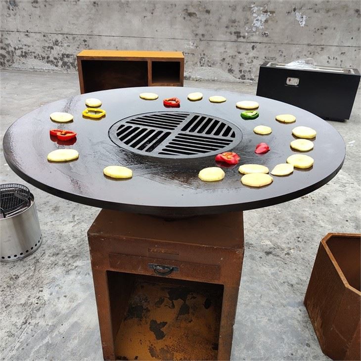 Outdoor Metal BBQ