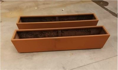 „Corten“ itin didelis lovio sodintuvas