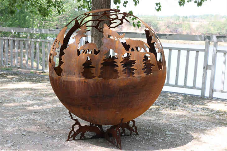 Corten plieno sferinis ugnies kamuolys
