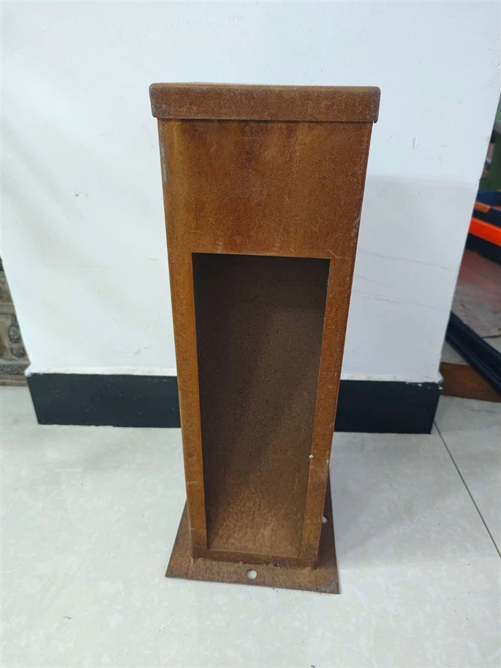 LED Light Bollard Made Of Weather-resistant Steel Material With Super-bright Illumination Sturdy And Durable