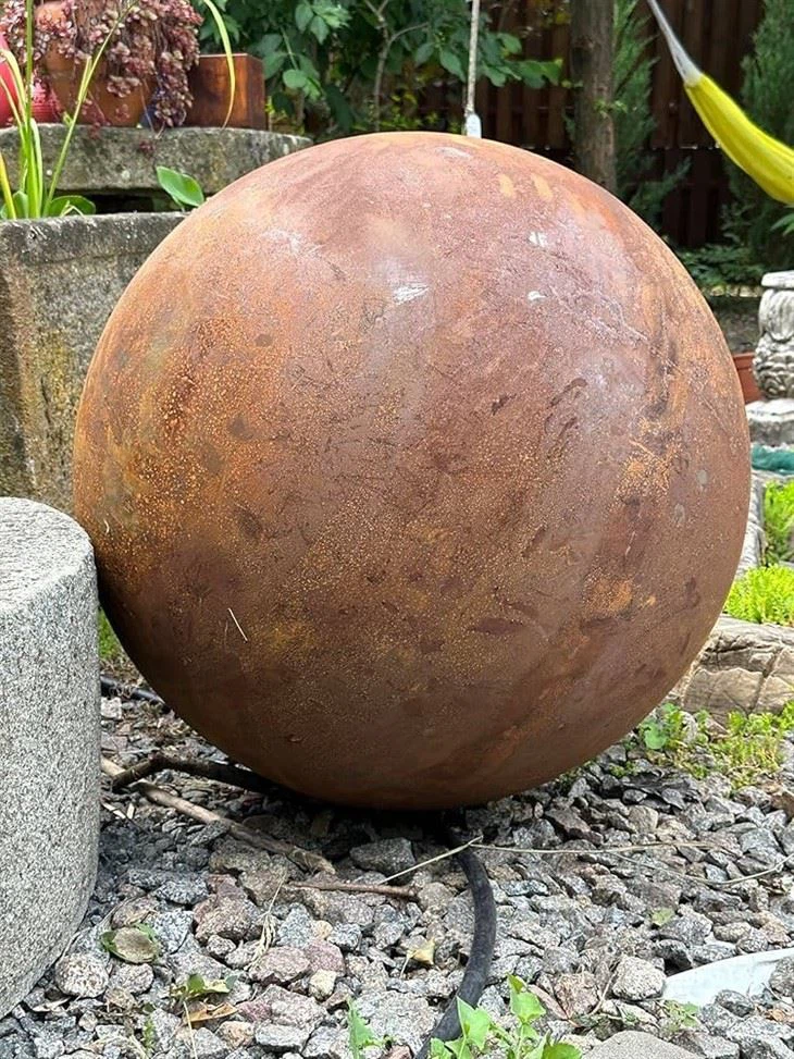Weather-resistant Steel Spherical Ornaments high quality